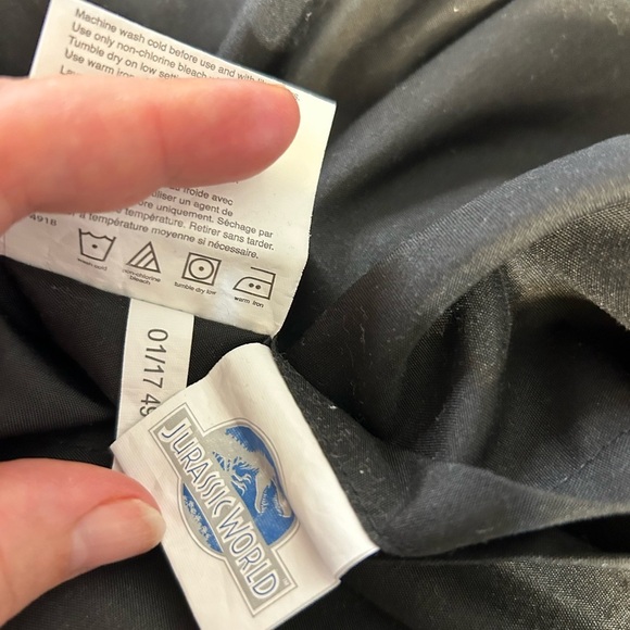 Jurassic World Black and Blue (10 in all) 19x25 standard pillow shams - Picture 7 of 8